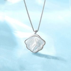 Sterling Silver Shell Pendant Necklace